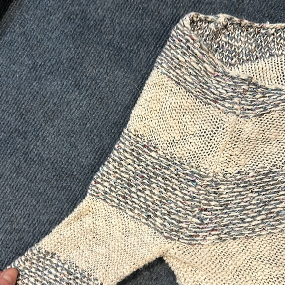 Mudd Sweater Cream Blue  Gray Stripe Small Long Off Shoulder Knit Crochet - Picture 3 of 9